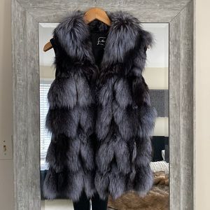 Fox indigo fur vest NWT small